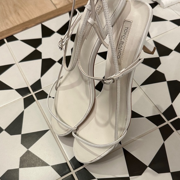 Tony Bianco Elegant White Strappy Heels - Picture 7 of 7